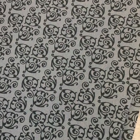 9 pieces Creative Memories Mixed Paper Bundle - Picture 5 of 8